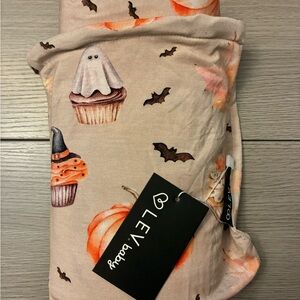 NWT brand Lev baby Blanket